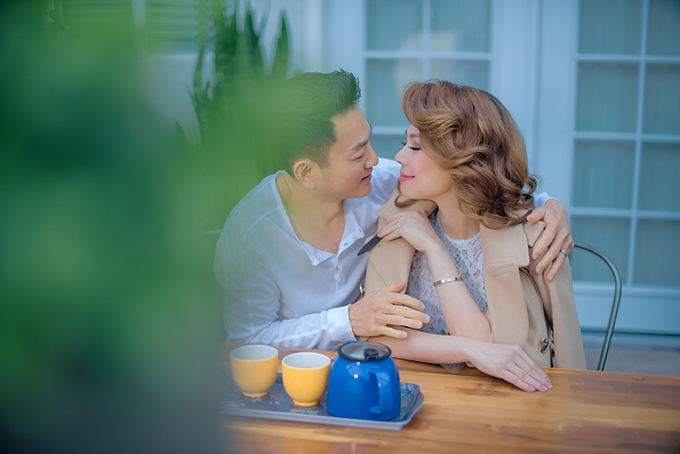 Bạn trai Việt kiều quấn quýt bên Thanh Thảo